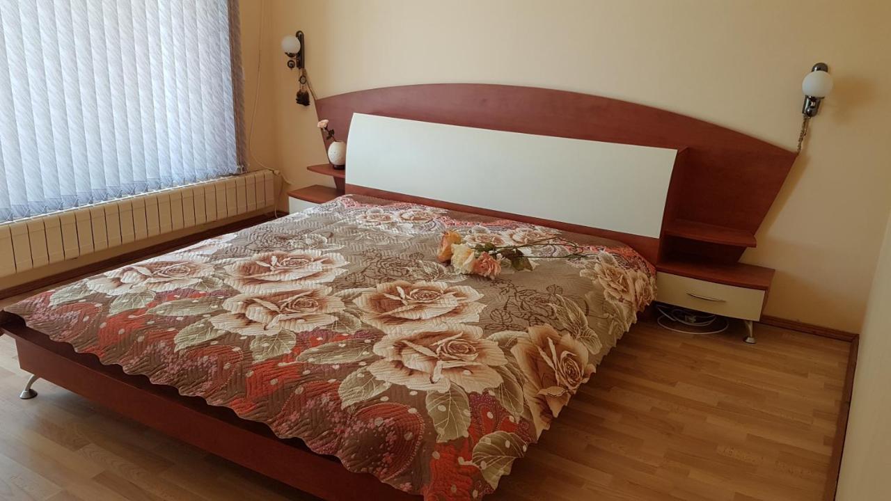 Rosarium Residence Guest House ดรียาโนโว ภายนอก รูปภาพ