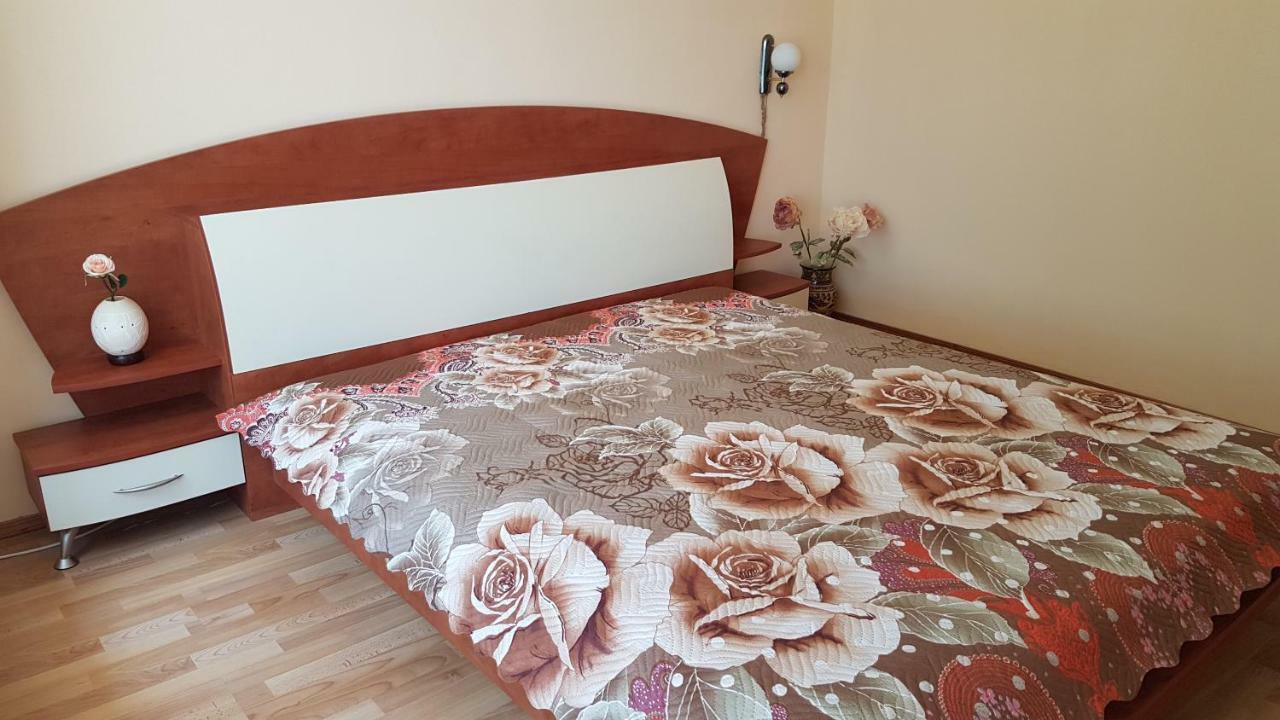 Rosarium Residence Guest House ดรียาโนโว ภายนอก รูปภาพ